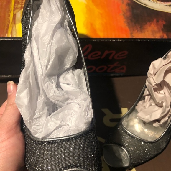 style and Co. size 6 1/2 only worn once silver glitter heels. - Picture 9 of 12